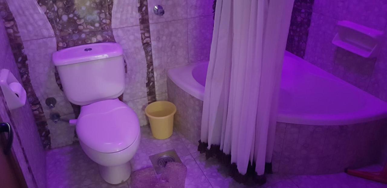 Mody Appartment At Александрия Екстериор снимка